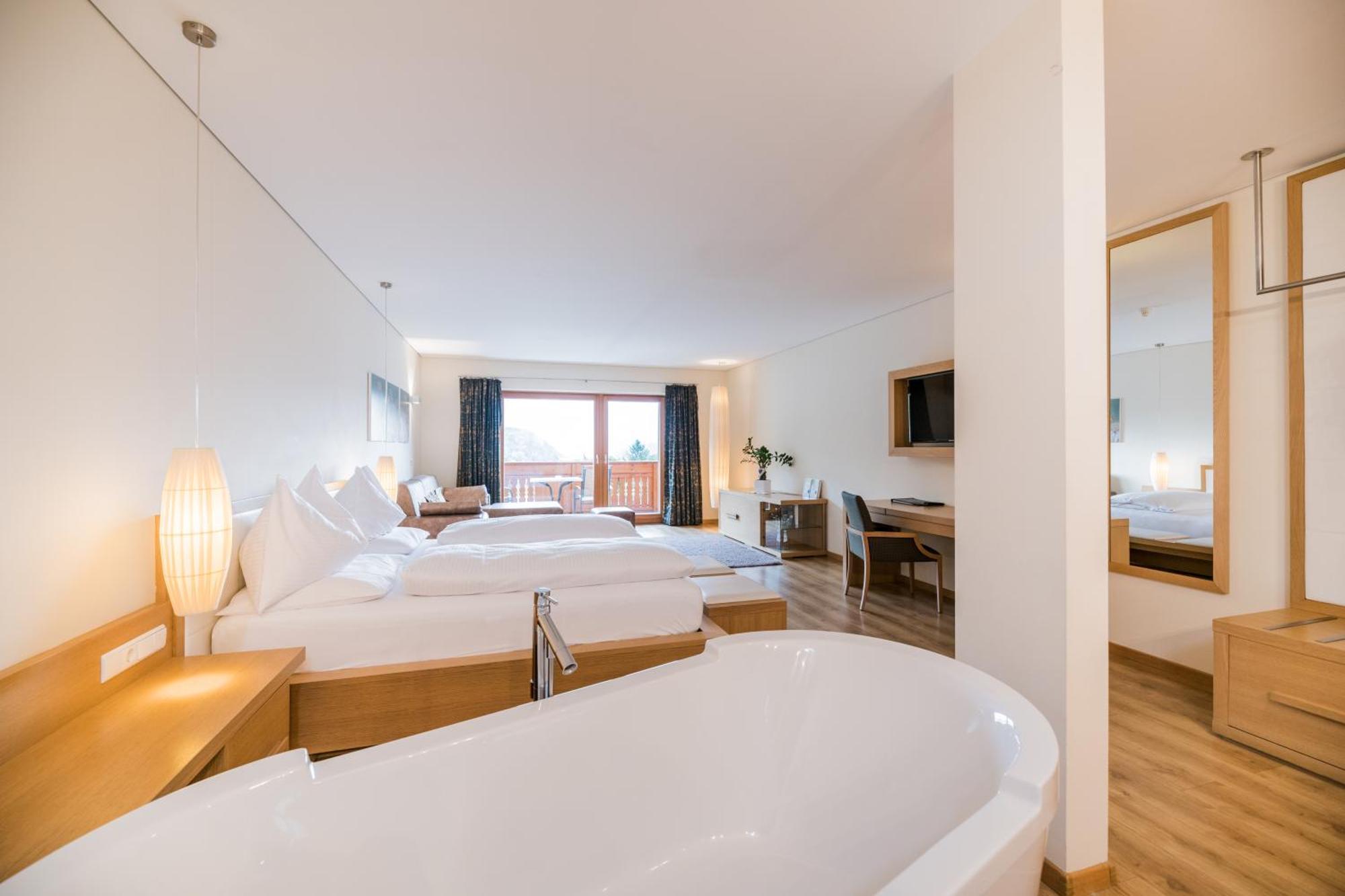Hotel Lanerhof Active/Spa/Balance San Lorenzo di Sebato Room photo
